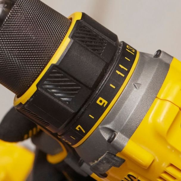 Stanley, Mașină de găurit și înșurubat Stanley FatMax V20 SFMCD720B, până la 80 Nm, compatibilă cu acumulator 18V