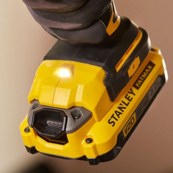 Stanley, Mașină de găurit și înșurubat Stanley FatMax V20 SFMCD720B, până la 80 Nm, compatibilă cu acumulator 18V