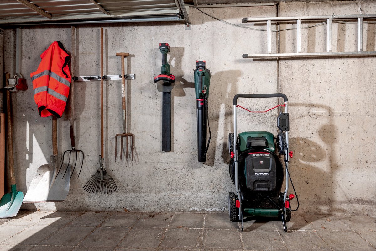 Mașină de tuns iarba cu acumulator Metabo RM 36-18 LTX BL 46 – 18 V, 2 x 5,2 Ah - imagine 2