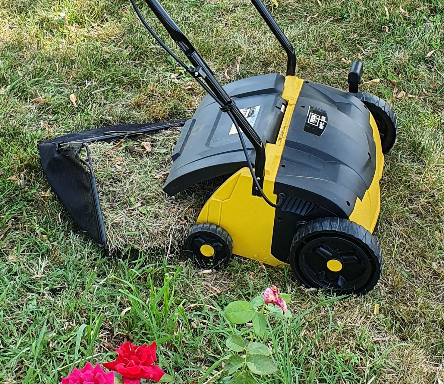 Scarificator-aerator electric Texas MPC 1400 2 în 1 – 1400 W, 32 cm, sac 35 l - imagine 9