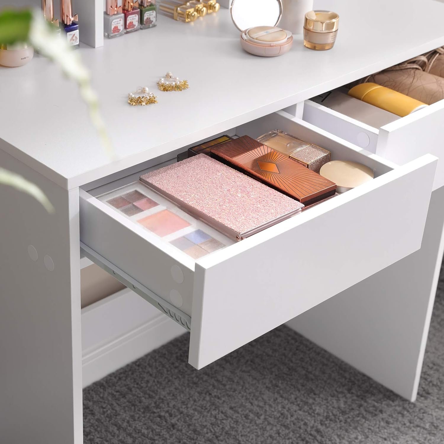 Masă de toaletă Vasagle RDT115W01 – oglindă rabatabilă, 2 sertare, 3 compartimente, albă - imagine 5