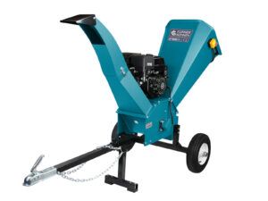 Tocător de crengi pe benzină Könner & Söhnen KS 700WS – 15 CP, crengi până la 50 mm, tractabil