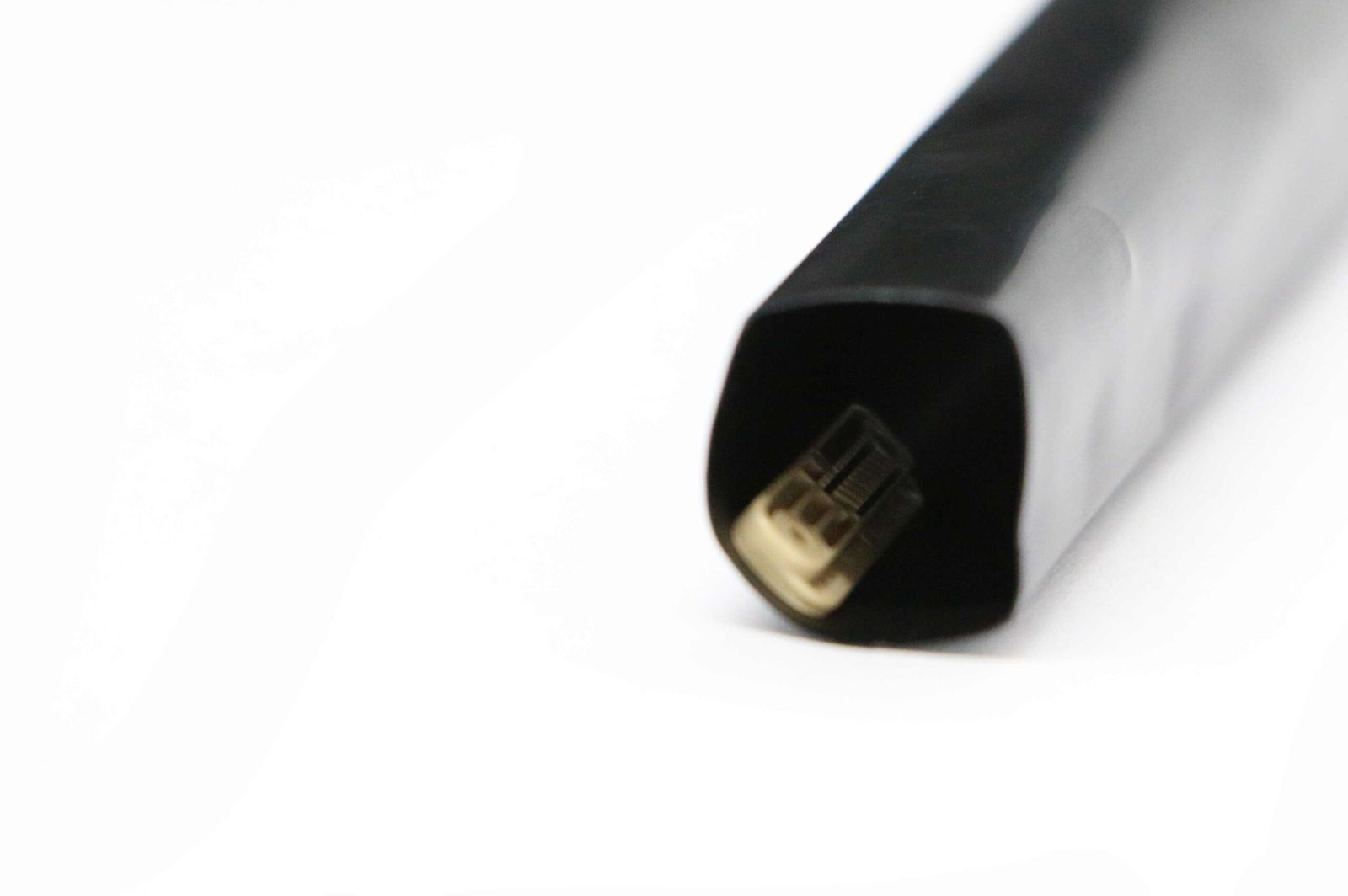 Bandă de picurare 6-16-1.0-0.3-100R – Ø16 mm, 6 mil, 1 l/h la 30 cm, rolă de 100 m - imagine 2