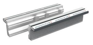 Fălci magnetice de protecție pentru menghină Scangrip MAGNEFIX P 120 mm – prismă cu canale V