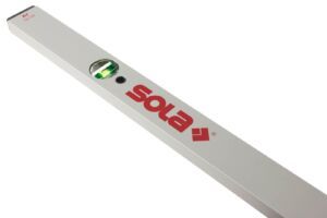 Nivelă cu bulă Sola AV 120 – profil tubular din aluminiu, 120 cm